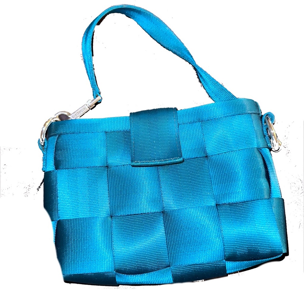 Early Harvey’s Seatbelt bag